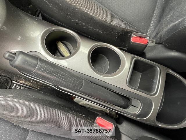 Nissan JUKE 2012 8734188-5