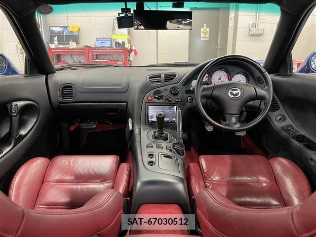 Mazda RX-7 2002 8719040-12