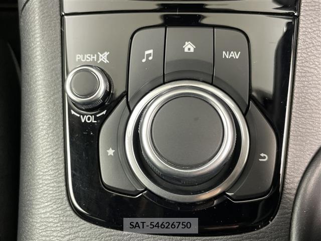 Mazda AXELA 2016 8678431-11