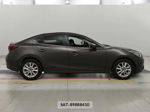 Mazda AXELA 2013 8853628-3