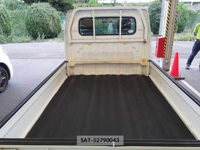 Suzuki CARRY TRUCK 2006 8933471-12