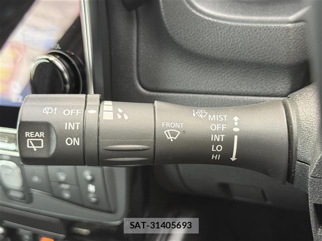 Nissan LEAF 2022 8748189-22