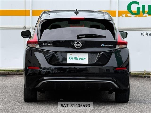 Nissan LEAF 2022 8748189-3