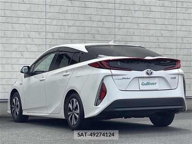Toyota PRIUS PHV 2017 8739401-13