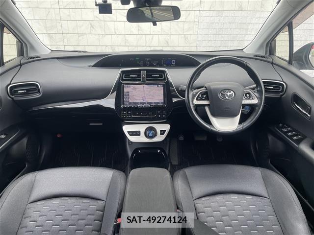 Toyota PRIUS PHV 2017 8739401-14