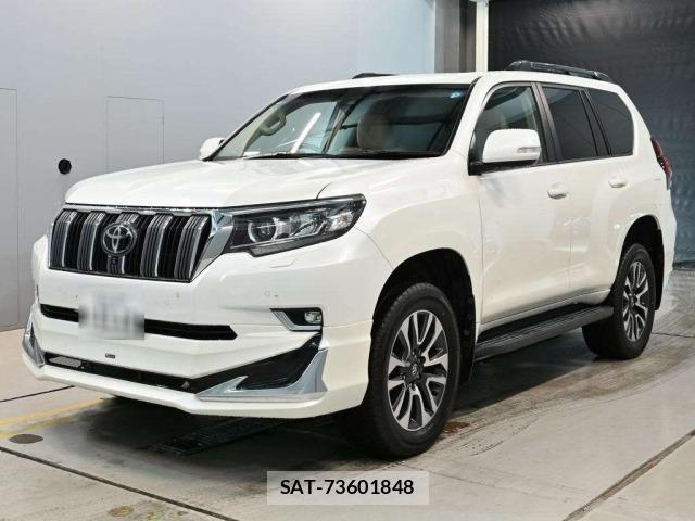 Toyota LAND CRUISER PRADO 2023 8774175-0