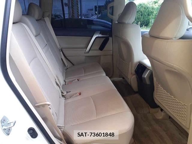Toyota LAND CRUISER PRADO 2023 8774175-12