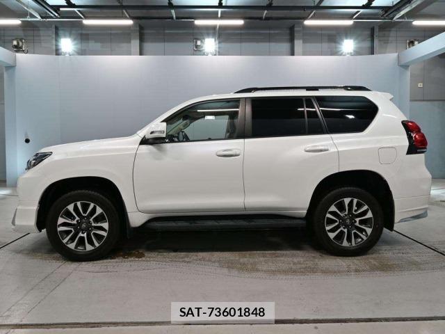 Toyota LAND CRUISER PRADO 2023 8774175-4