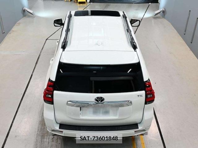 Toyota LAND CRUISER PRADO 2023 8774175-8