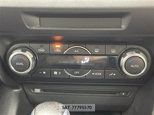 Mazda AXELA 2015 8719010-12