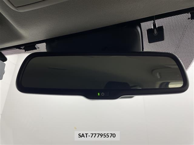 Mazda AXELA 2015 8719010-2