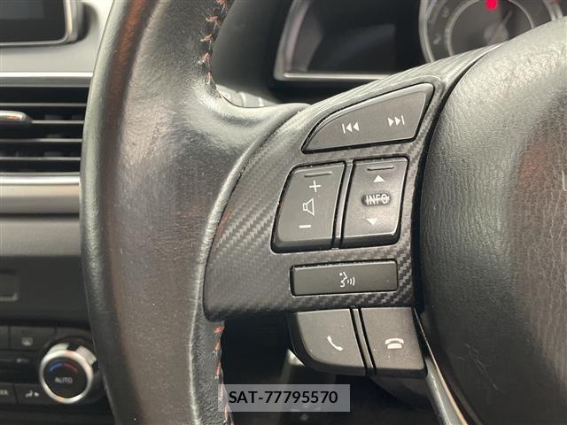 Mazda AXELA 2015 8719010-8
