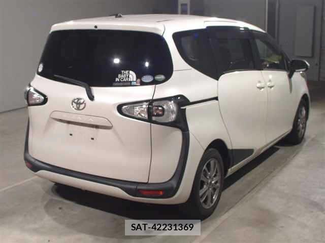 Toyota SIENTA 2015 8672235-1