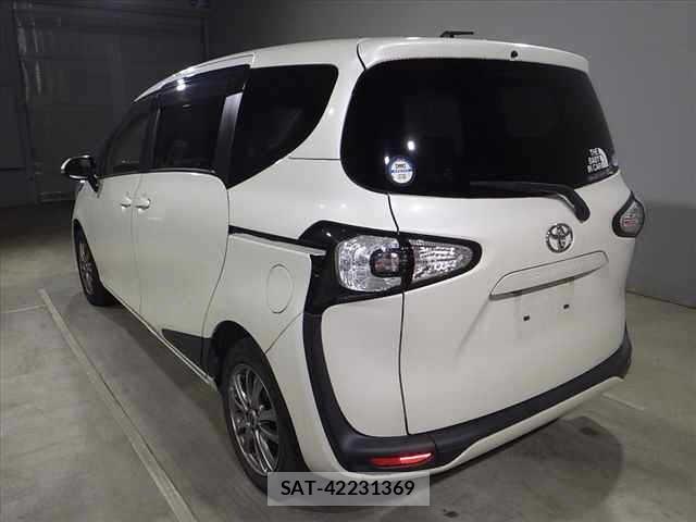 Toyota SIENTA 2015 8672235-4