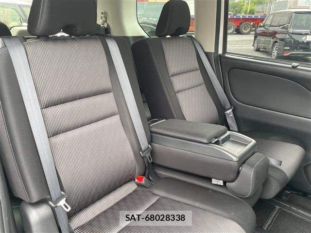 Nissan SERENA 2021 8748031-12