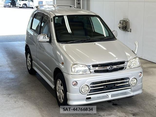 Daihatsu TERIOS KID 2001 8702953-4
