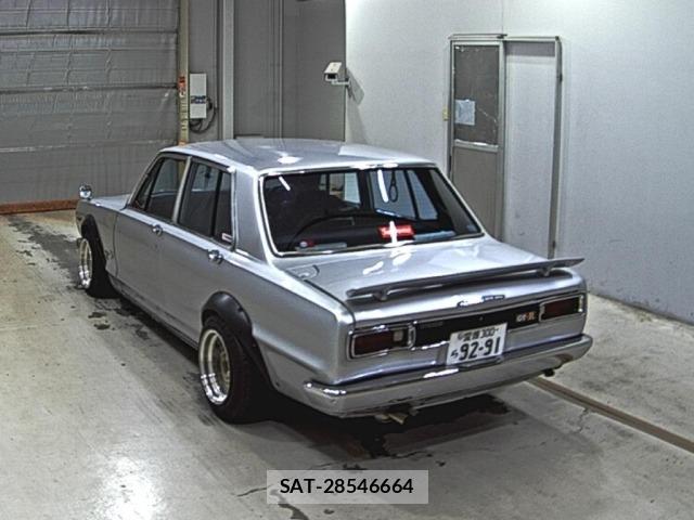 Nissan SKYLINE 1972 8717961-1
