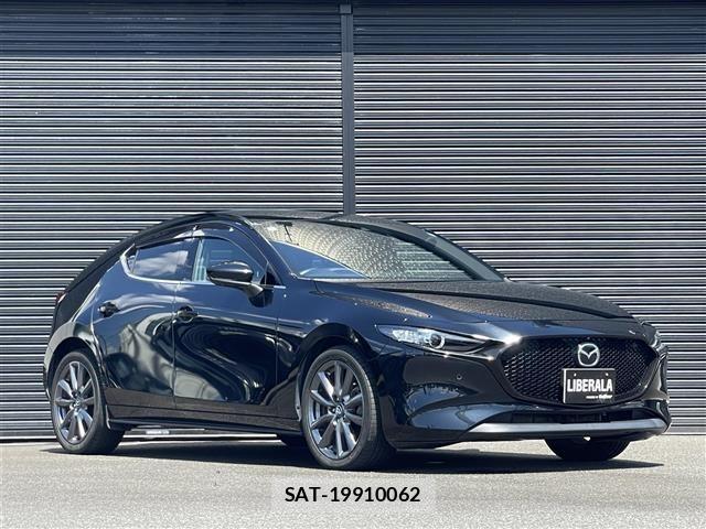Mazda MAZDA3 2021 8732855-22