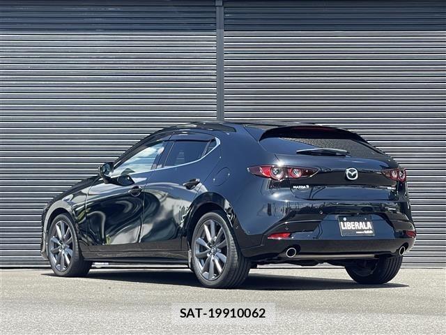 Mazda MAZDA3 2021 8732855-6