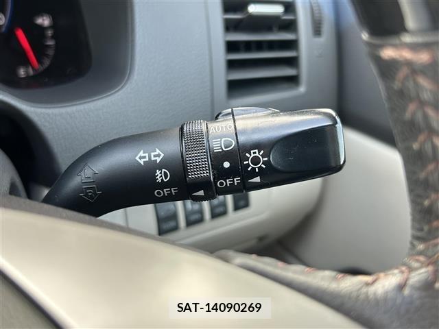 Mazda MPV 2009 8718704-1