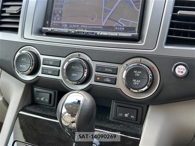Mazda MPV 2009 8718704-11