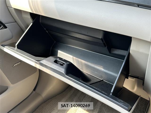 Mazda MPV 2009 8718704-6