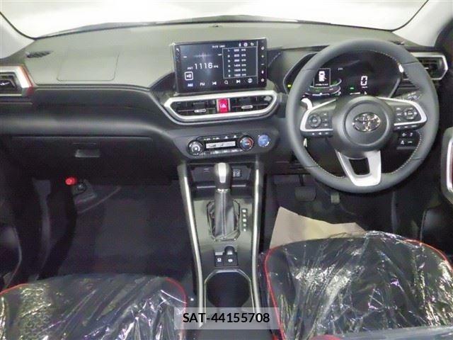 Toyota RAIZE 2026 8706858-3