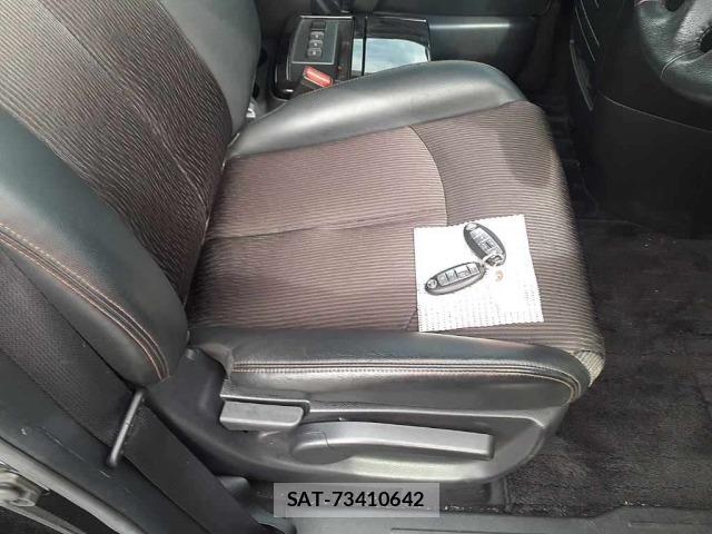 Nissan ELGRAND 2019 8908965-10