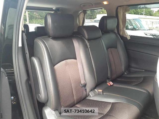 Nissan ELGRAND 2019 8908965-11