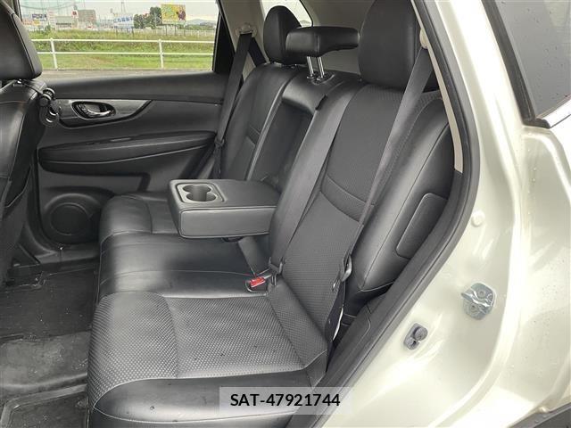 Nissan X-TRAIL 2017 8762823-10