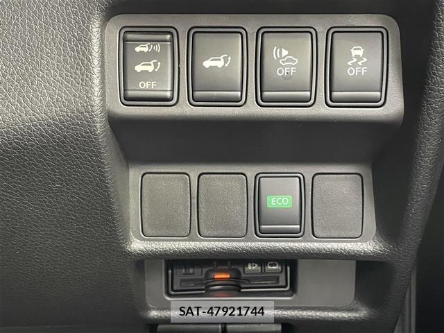 Nissan X-TRAIL 2017 8762823-18