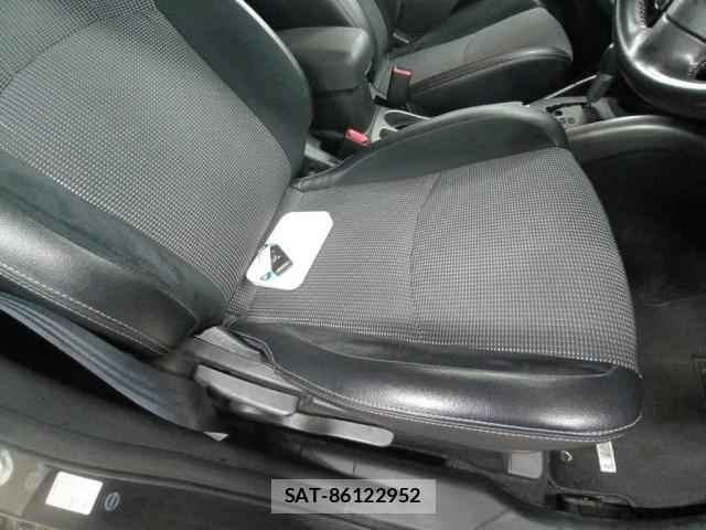 Mitsubishi OUTLANDER 2010 8676559-10