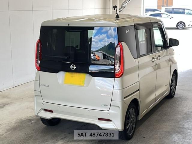 Nissan ROOX 2022 8685045-1