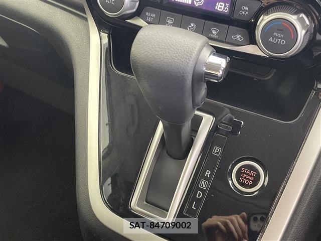 Nissan SERENA 2019 8672438-11