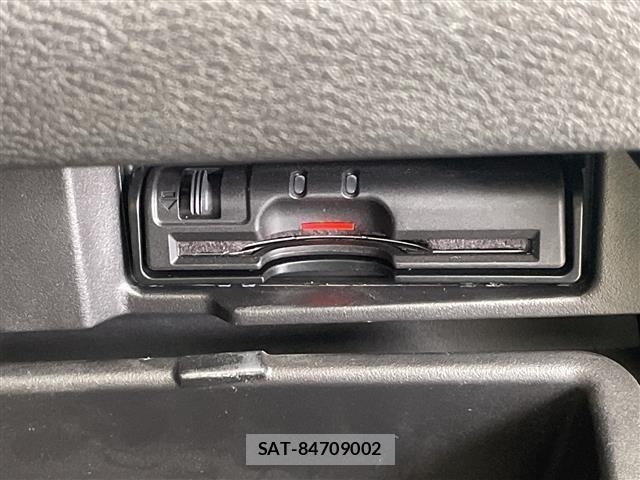 Nissan SERENA 2019 8672438-19