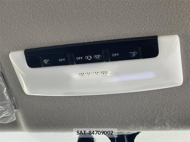 Nissan SERENA 2019 8672438-6