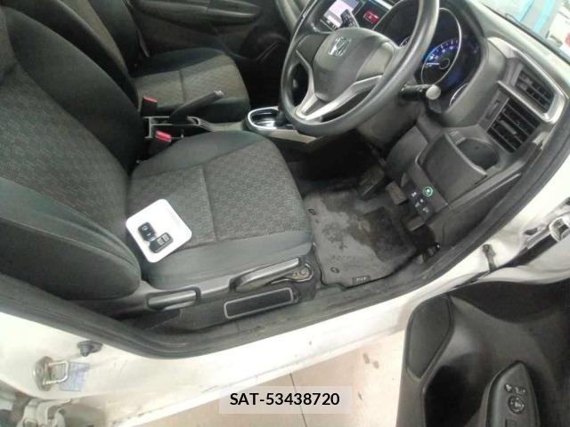 Honda FIT 2015 8862124-10