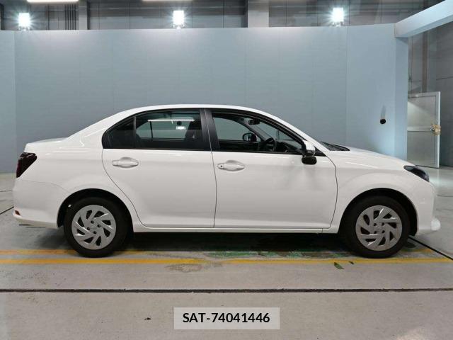 Toyota COROLLA AXIO 2025 8862605-3