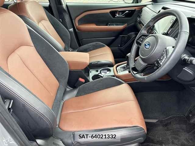 Subaru FORESTER 2025 8689442-7