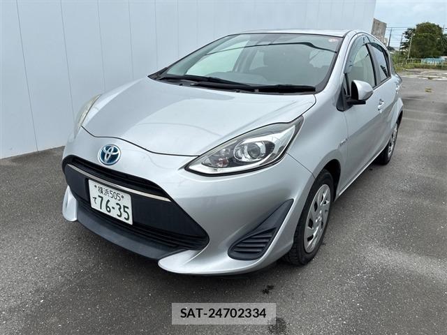 Toyota AQUA 2018 8763082-9