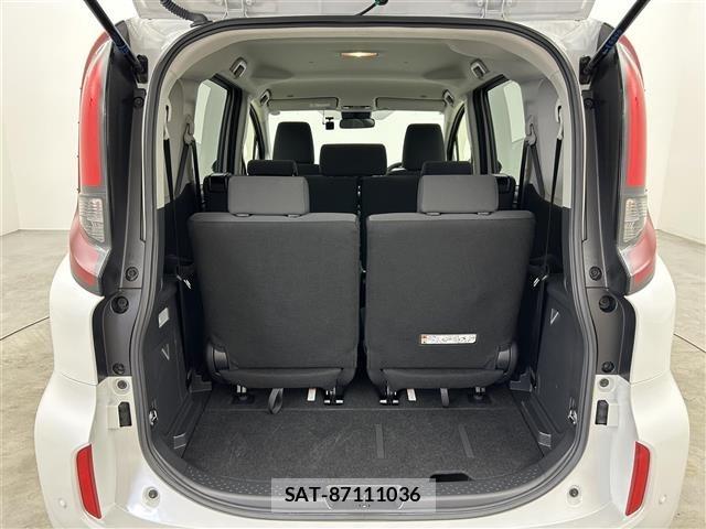 Toyota SIENTA 2024 8672026-12