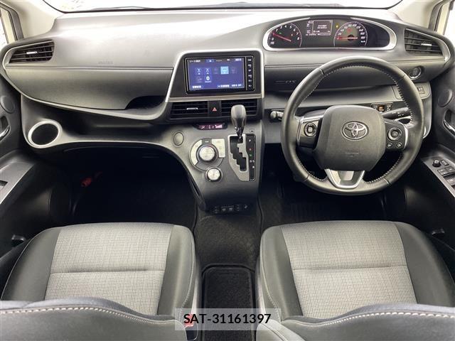 Toyota SIENTA 2021 8672027-14