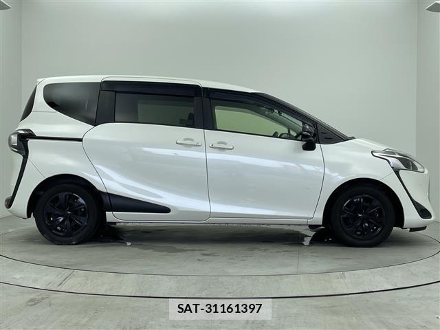 Toyota SIENTA 2021 8672027-2