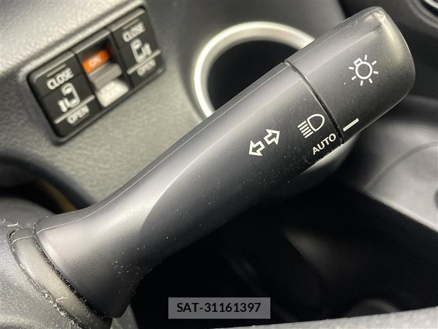 Toyota SIENTA 2021 8672027-8