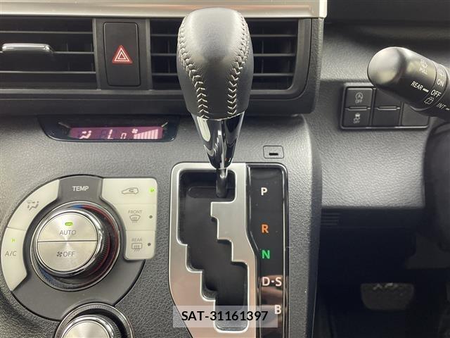 Toyota SIENTA 2021 8672027-9