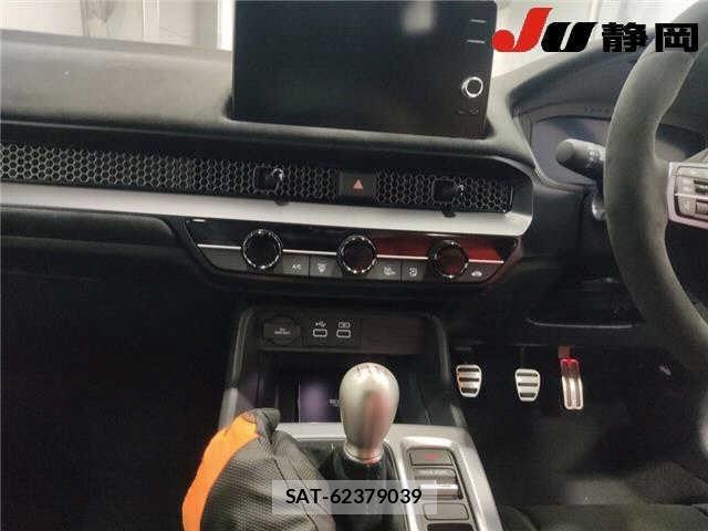 Honda CIVIC 2026 8770564-7