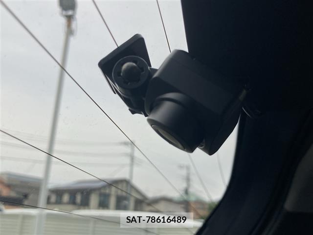 Honda FIT 2022 8722632-19