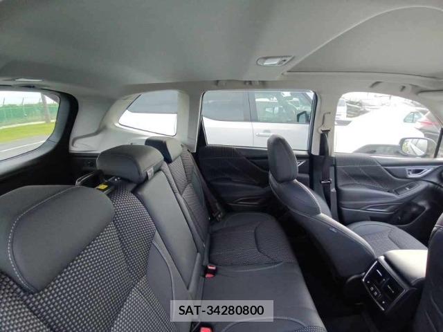 Subaru FORESTER 2023 8689436-12