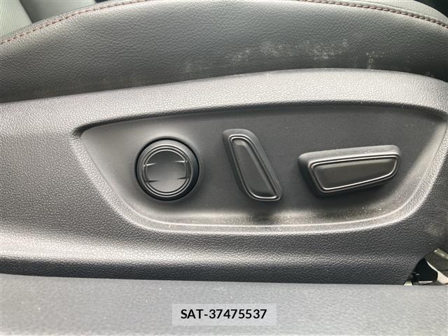 Toyota CAMRY 2018 8725108-1