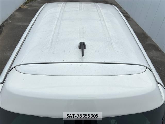 Toyota RACTIS 2015 8738930-11